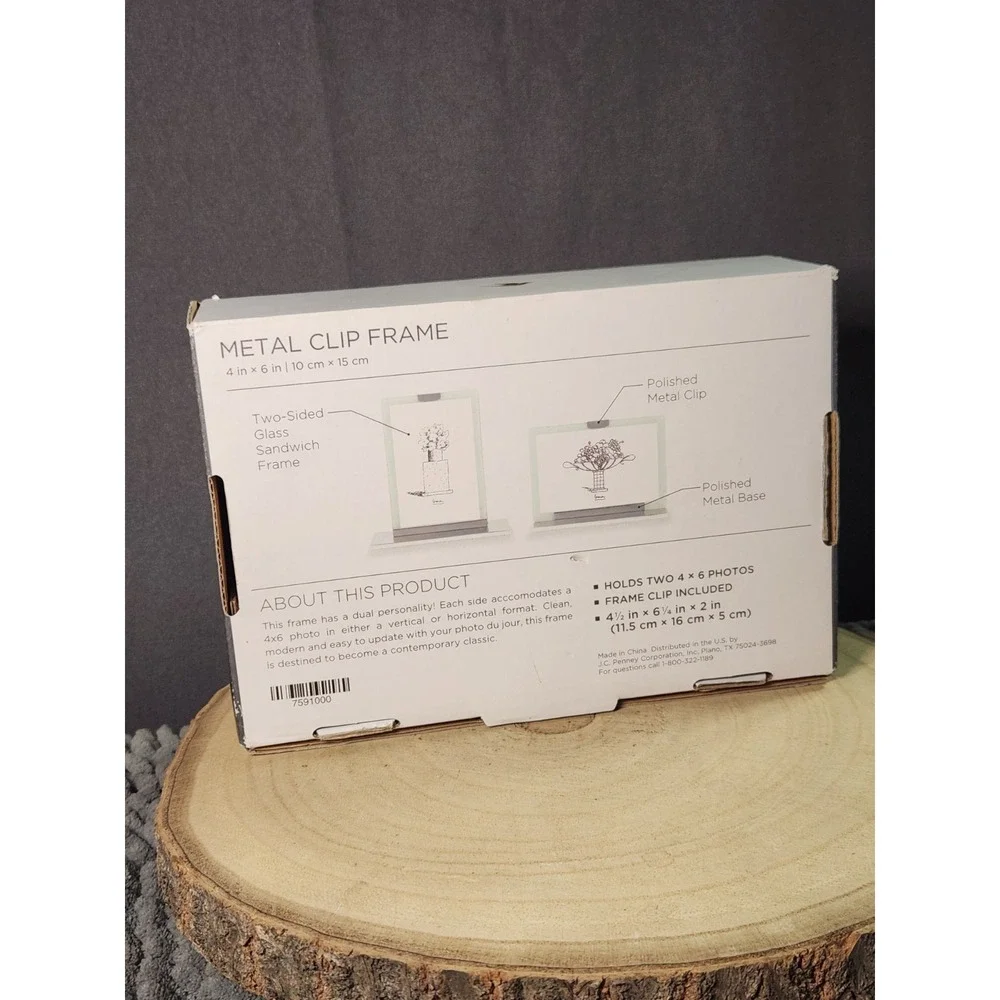 Michael Graves Design~Metal Clip Picture Frame 4x6 NEW In Box Silver‎ Glass